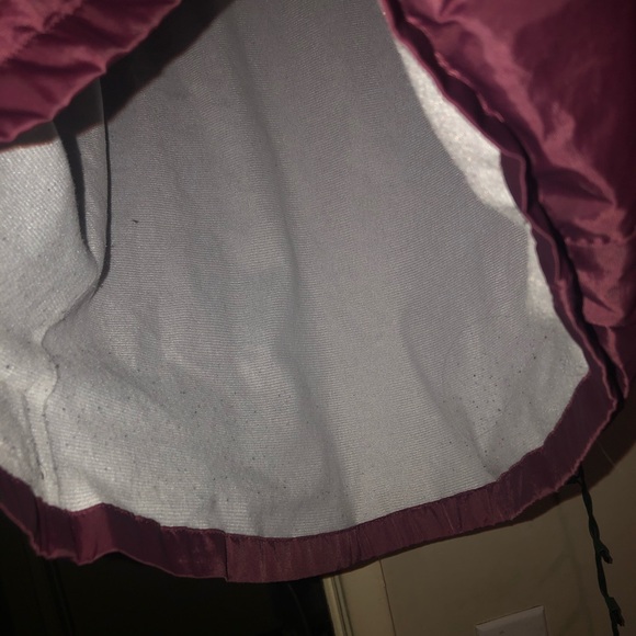 Maroon Boarders Windbreaker - Picture 4 of 5